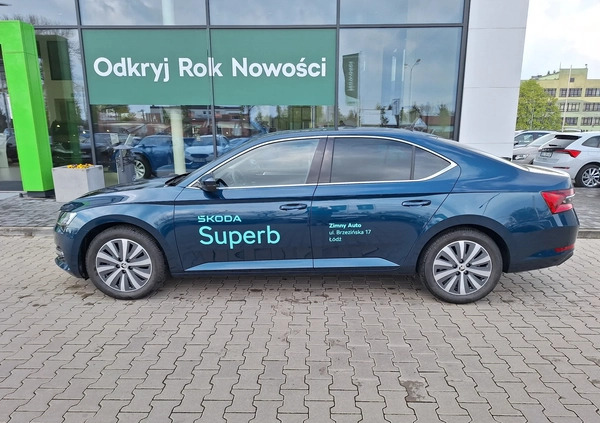 Skoda Superb cena 185900 przebieg: 3000, rok produkcji 2023 z Krzanowice małe 154